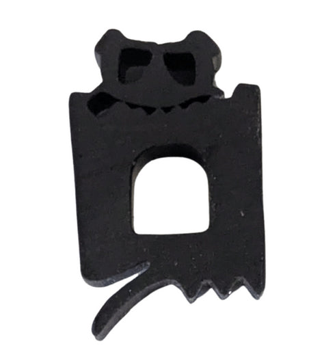 Main product image showing the full 5-meter black rubber gasket coiled or laid out, displaying the gasket's profile and cross-sectional shape against a clean white background